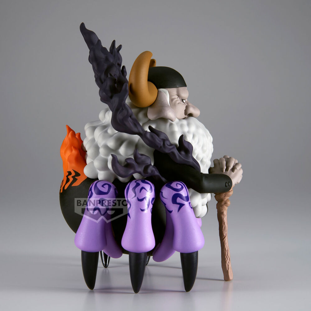 Figura St. Jaygarcia Saturn Mega World Collectable One Piece 13cm
